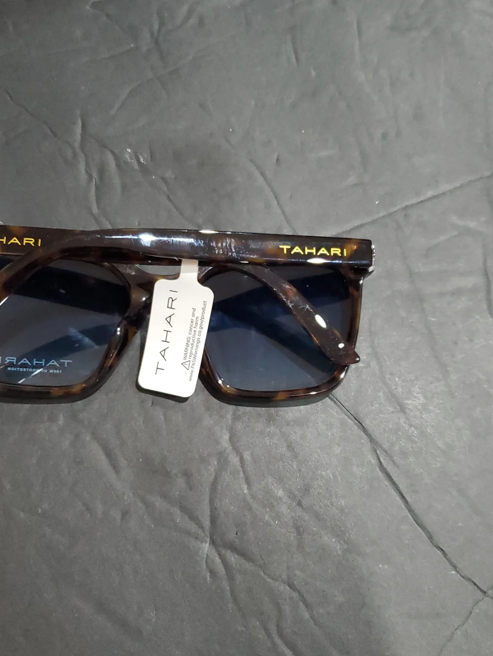 Tahari th980 blue flat brow rim blue lens brown tortoiseshell square sunglasses